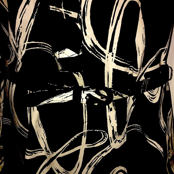 New York and Company Black & white abstract design dress. - Picture 3 of 5